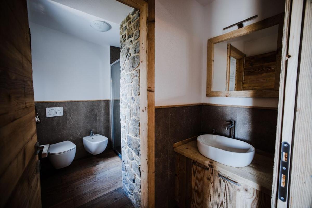 Bed and Breakfast Atelier Della Montagna Zambla Alta Exterior foto