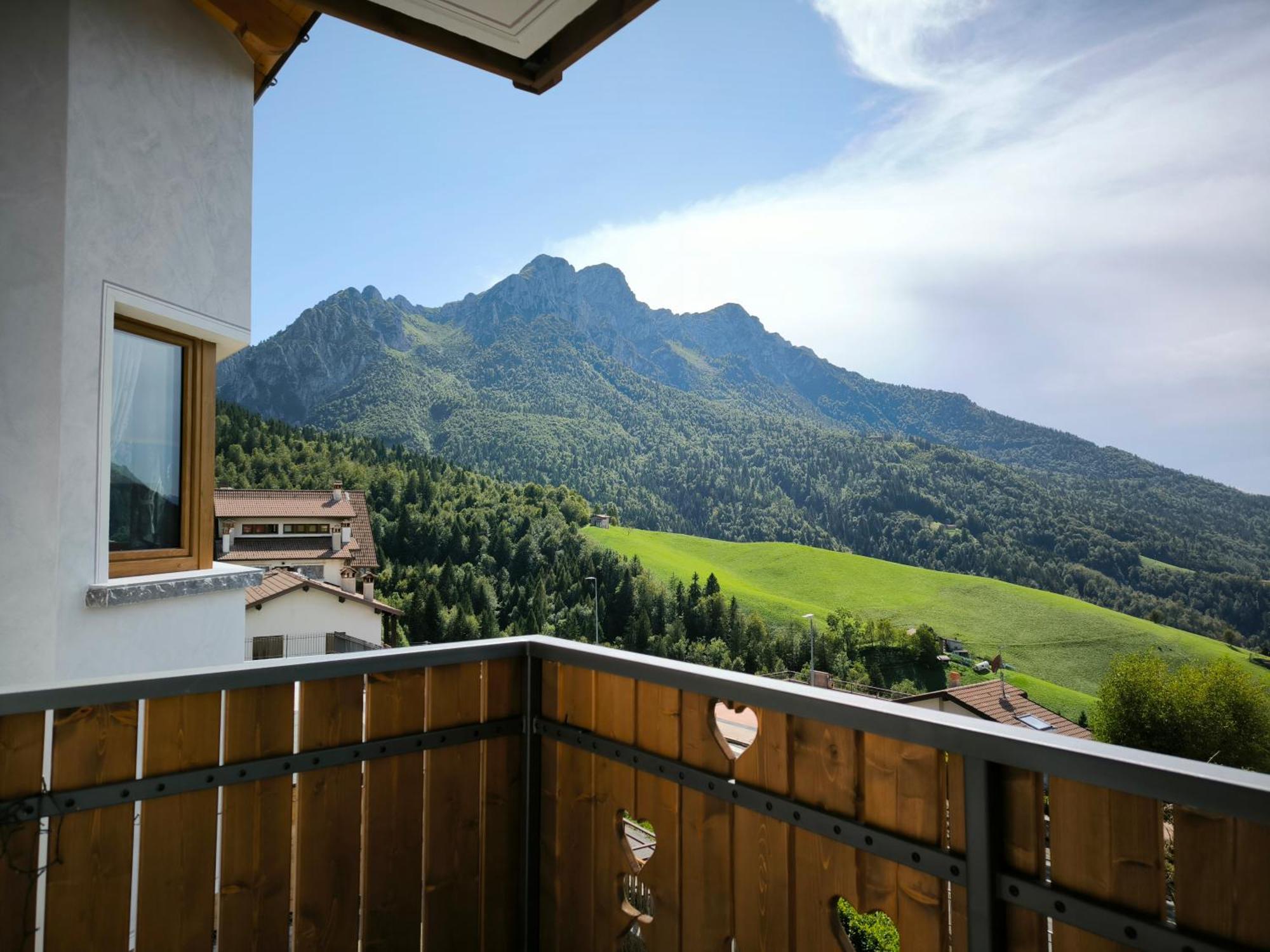 Bed and Breakfast Atelier Della Montagna Zambla Alta Exterior foto
